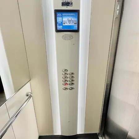 아파트 Centro Con Wifi Gratis Y Parking Publico Proximo Incluido 기욘